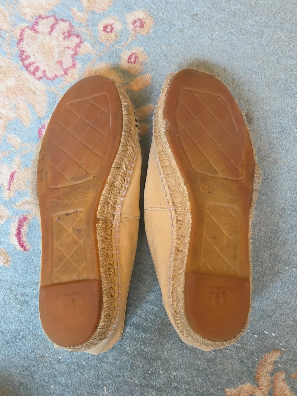 WOMENS AUTHENTIC CHANEL FLAT ESPADRILLES ESPADRILLE SHOES SZ 38 $975 BLACK BEIGE